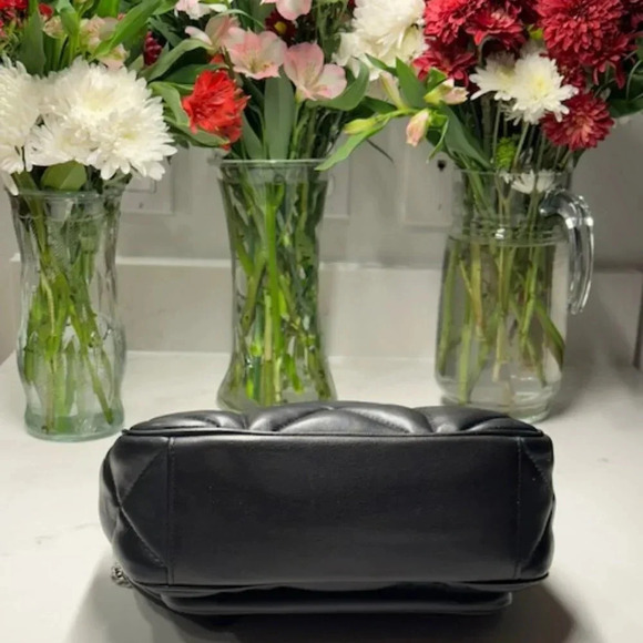 Coach Klare Crossbody 25 With Puffy Diamond Quilting CJ611 EUC + COA - Picture 6 of 14